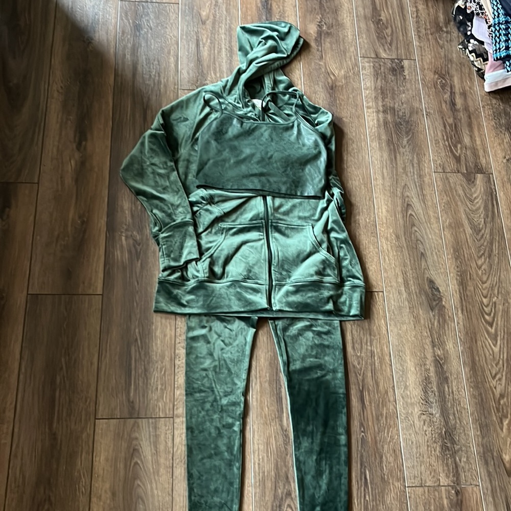Aerie 3 piece set bundle